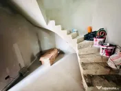 Duplex despartit prin camera tehnica 3 camere si 2 bai - Mos