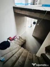 Duplex despartit prin camera tehnica 3 camere si 2 bai - Mos