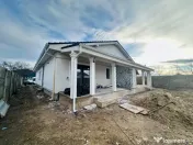 Duplex pe parter 4 camere - Bucovat 