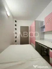 Apartament 3 camere de vanzare decomandat 54 mp zona Selimba 