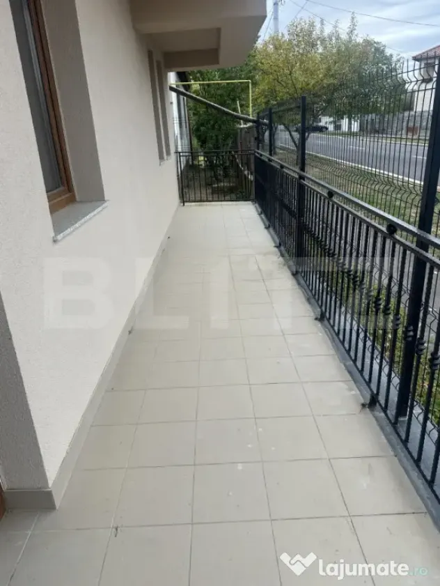 Apartament cu 3 camere, 52 mp, zona Aurel Vlaicu - Satu Mare (Satu-Mare)