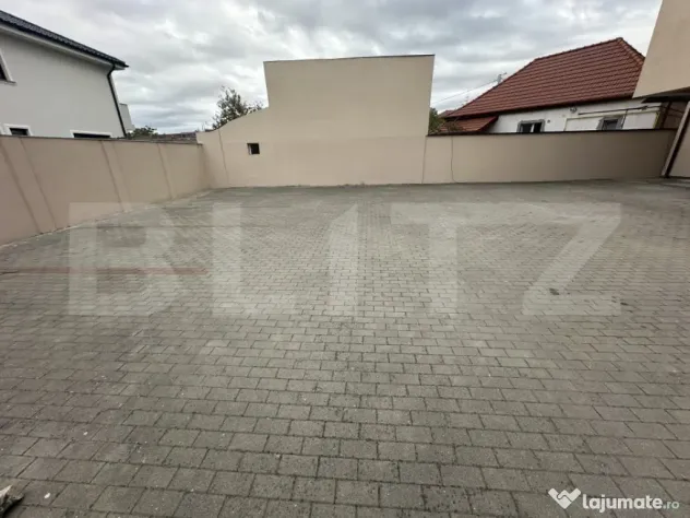 Apartament cu 3 camere, 52 mp, zona Aurel Vlaicu - Satu Mare (Satu-Mare)