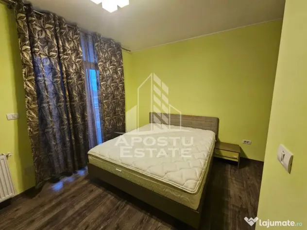 Apartament 3 camere+ loc de parcare - Arad (Arad)