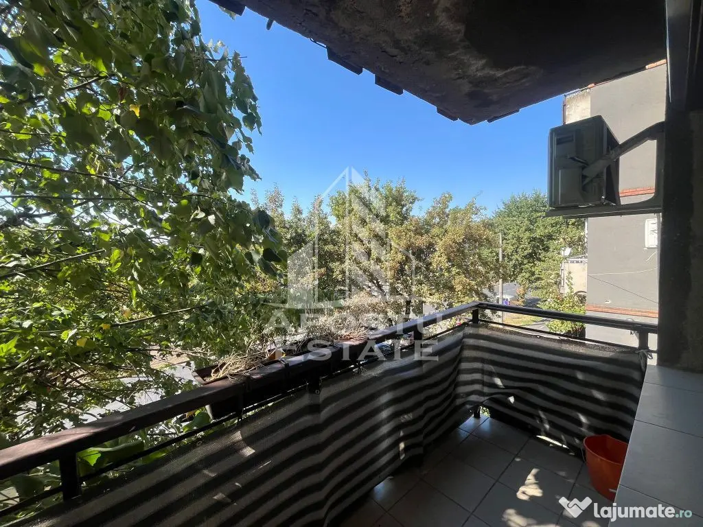 Apartament 4 camere, zona AFI - Arad (Arad)