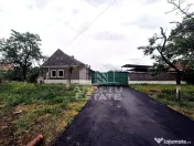 Casă veche de vânzare în Pesac, teren 1.439 mp. 