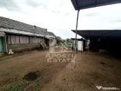 Casă veche de vânzare în Pesac, teren 1.439 mp. 
