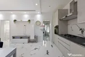 Apartament la casă cu 2 camere de închiriat |Grădiște | Parcare priva 