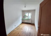 Apartament 3 camere de vânzare în Voineasa, județul Vâlcea