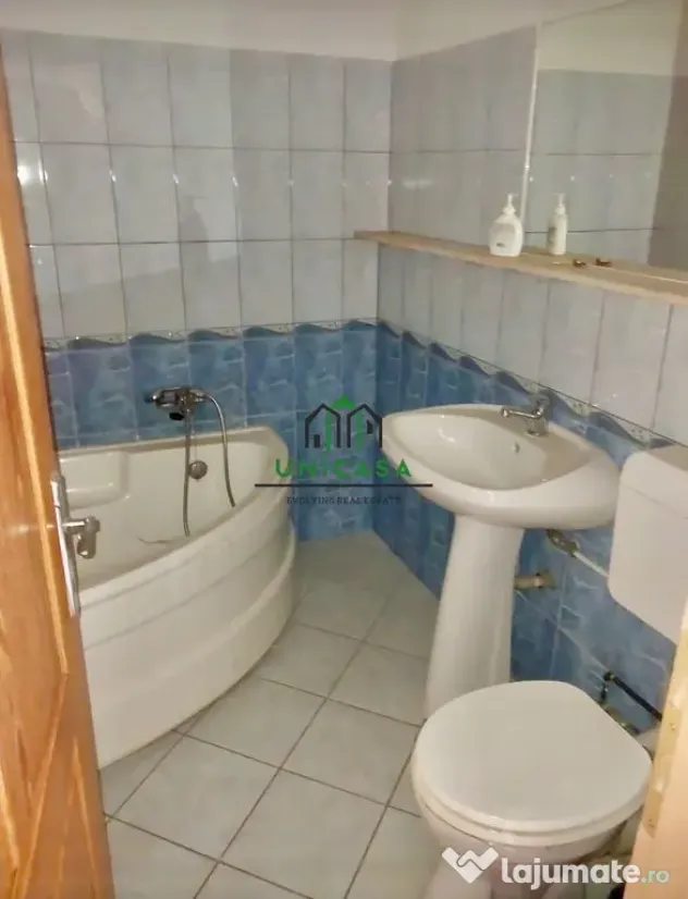 Apartament 3 camere de vânzare în Voineasa, județul Vâlcea - Voineasa (Valcea)
