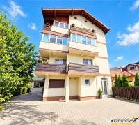 Studio de 47 mp utili, etaj 1, mobilat, cu loc de parcare, 