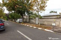 Straulesti - str. Pietrosita nr. 10, Casa demolabila cu teren 388 mp