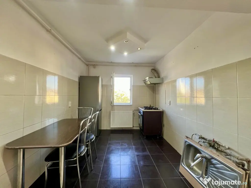 Apartament 2 camere, etaj 4/5, decomandat, 48 mp, zona Lipo - Timisoara (Timis)