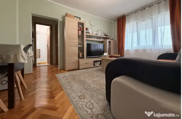 Apartament 3 camere, semidecomandat, 51 mp utili, etaj 7-Tim - Timisoara (Timis)