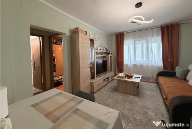 Apartament 3 camere, semidecomandat, 51 mp utili, etaj 7-Tim - Timisoara (Timis)