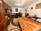 Apartament decomandat cu 3 camere, 2 bai - zona Lipovei 