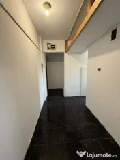 Apartament cu 3 camere, etaj 3, semidecomandat - Dacia