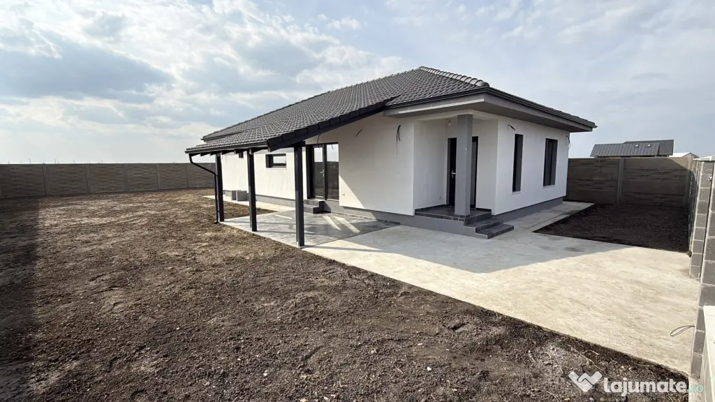 Casa individuala, 4 camere, 105 utili, 580 teren- Sanmihaiu - Sanmihaiu Roman (Timis)