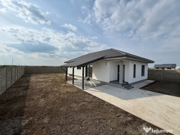 Casa individuala, 4 camere, 105 utili, 580 teren- Sanmihaiu - Sanmihaiu Roman (Timis)
