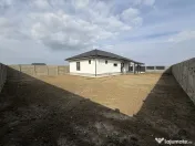 Casa individuala, 4 camere, 105 utili, 580 teren- Sanmihaiu 