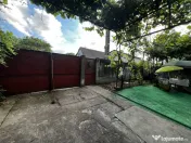 Teren 688mp, front stradal 33ml, casa de demolat - zona Bog 