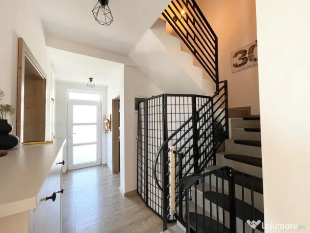COMISION 0% Triplex pe colt, 90 mp utili, mobilat, utilat - - Mosnita Veche (Timis)