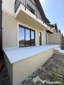 Duplex unit prin camera tehnica, 102mp utili, 350mp teren -