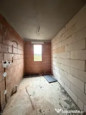 Casa individuala 4 camere, 405mp teren, 120mp utili in Utvin 