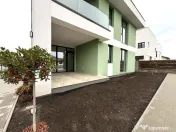 Apartament 3 camere, 68 mp utili, 70 mp gradina - Dumbravita 