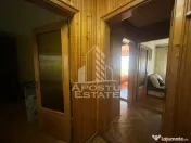 Apartament 4 camere, Zona Centrala