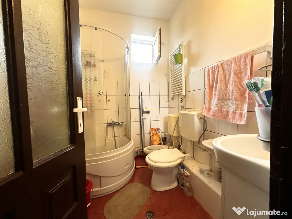 Casa individuala cu 6 camere - Sala Olimpia - Timisoara (Timis)