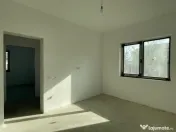 Duplex pe parter 4 camere - Mosnita Noua 