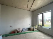 Duplex 5 camere despartit prin garaj - Mosnita Noua 