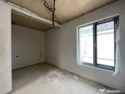 Duplex 5 camere despartit prin garaj - Mosnita Noua 