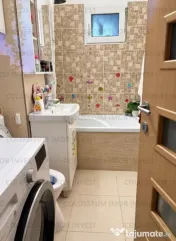 Apartament 3 camere, decomandat, mobilat, utilat, parcare, boxa, Astra 
