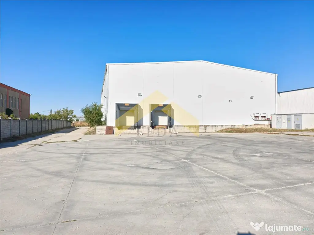 Doua hale plus teren 5,124 mp de strada Poetului zona Gai - Arad (Arad)