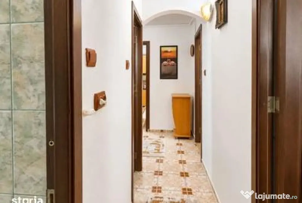 85 MP, 3 CAMERE, 2 BĂI ȘI 2 BALCOANE XXL! Zona ROLAST – TOTUL LA ÎNDEMÂNĂ!