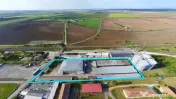 închiriez spațiu industrial 13917 m² cu 3 hale + depozite acoperite și birouri