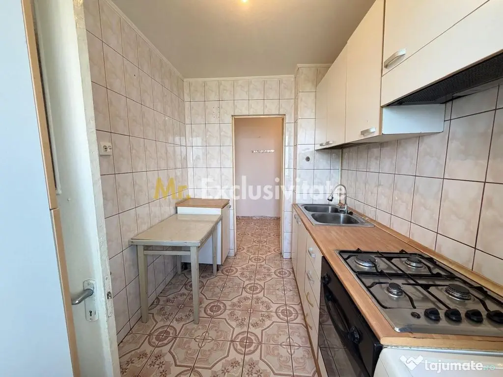 Apartament 3 camere decomandat Trivale - Pitesti (Arges)