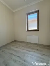 Casa 5 camere, 142mp, 300mp teren, despartita prin GARAJ in
