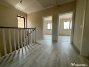 Casa 5 camere, 142mp, 300mp teren, despartita prin GARAJ in