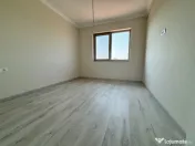 Casa 5 camere, 142mp, 300mp teren, despartita prin GARAJ in