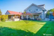 Vila moderna de familie cu 2 studiouri de vanzare | Comision 0% | 