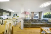 Vila moderna de familie cu 2 studiouri de vanzare | Comision 0% | 