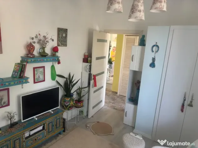 Casa parter + mansarda cu teren total 220 mp - Bragadiru!