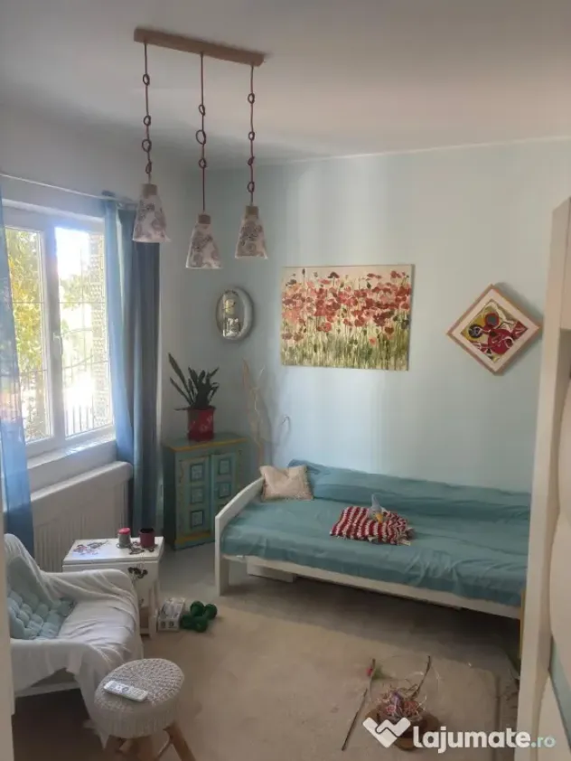 Casa parter + mansarda cu teren total 220 mp - Bragadiru!