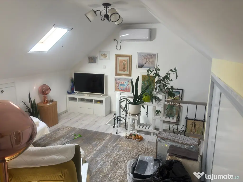 Casa parter + mansarda cu teren total 220 mp - Bragadiru!