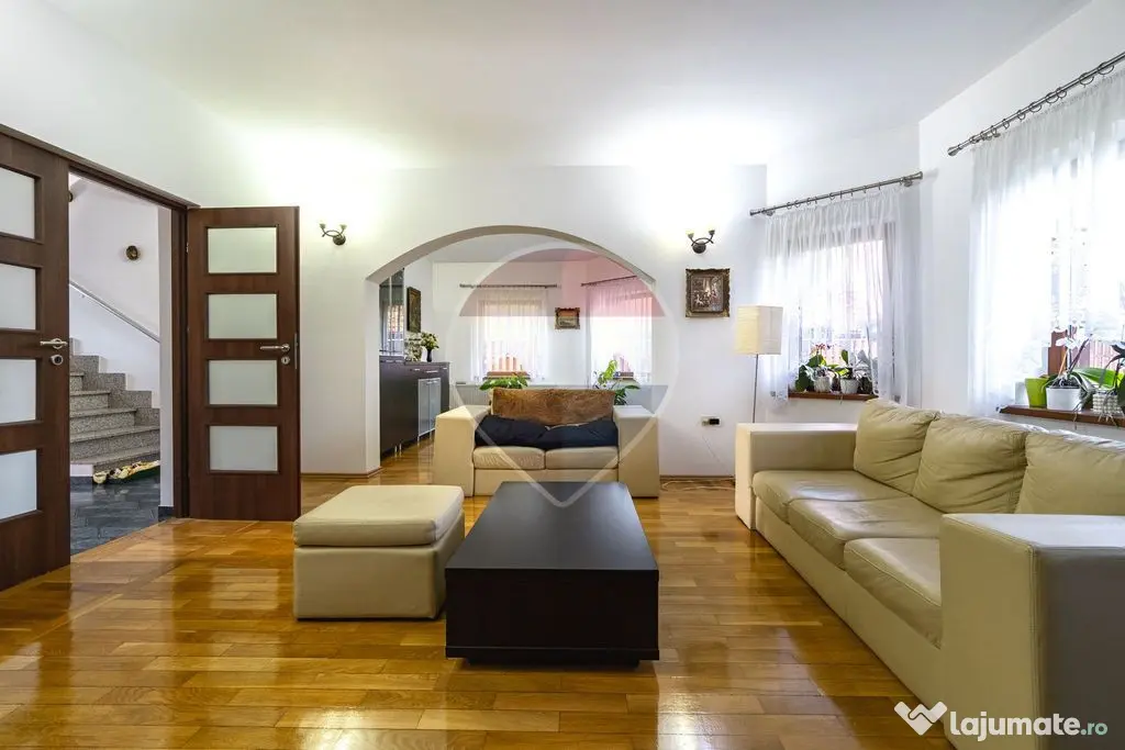 Casa / apartament |Cristian| 350 mp utili |1332 mp teren| Comision 0% - Cristian (Brasov)