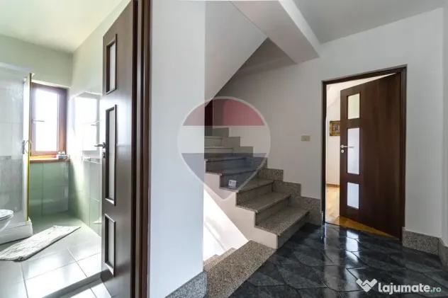 Casa / apartament |Cristian| 350 mp utili |1332 mp teren| Comision 0% - Cristian (Brasov)