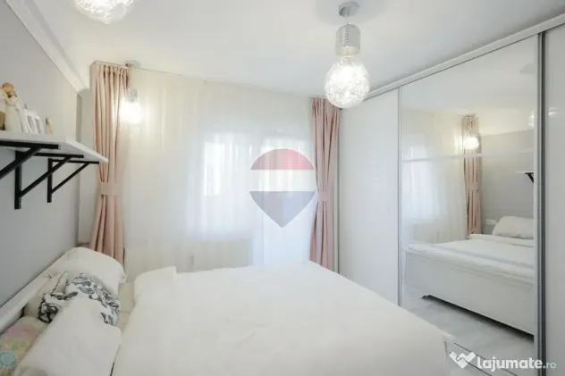 De vânzare apartament cu 3 camere în Oradea, zona Decebal - Oradea (Bihor)