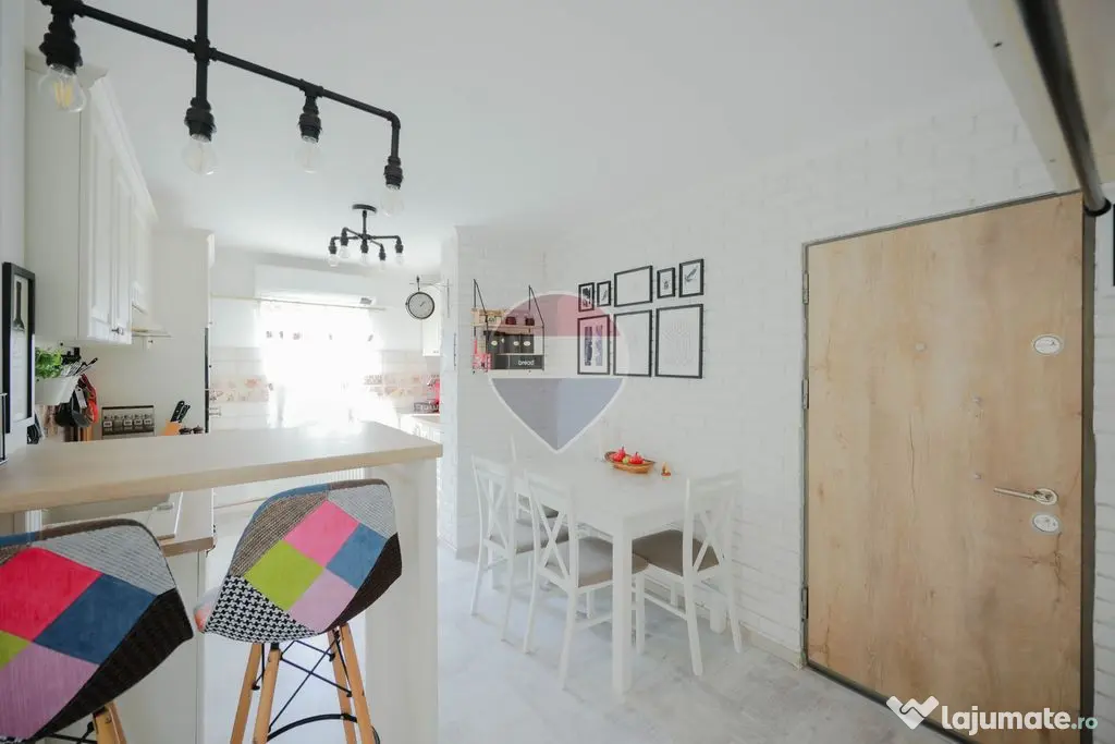 De vânzare apartament cu 3 camere în Oradea, zona Decebal - Oradea (Bihor)